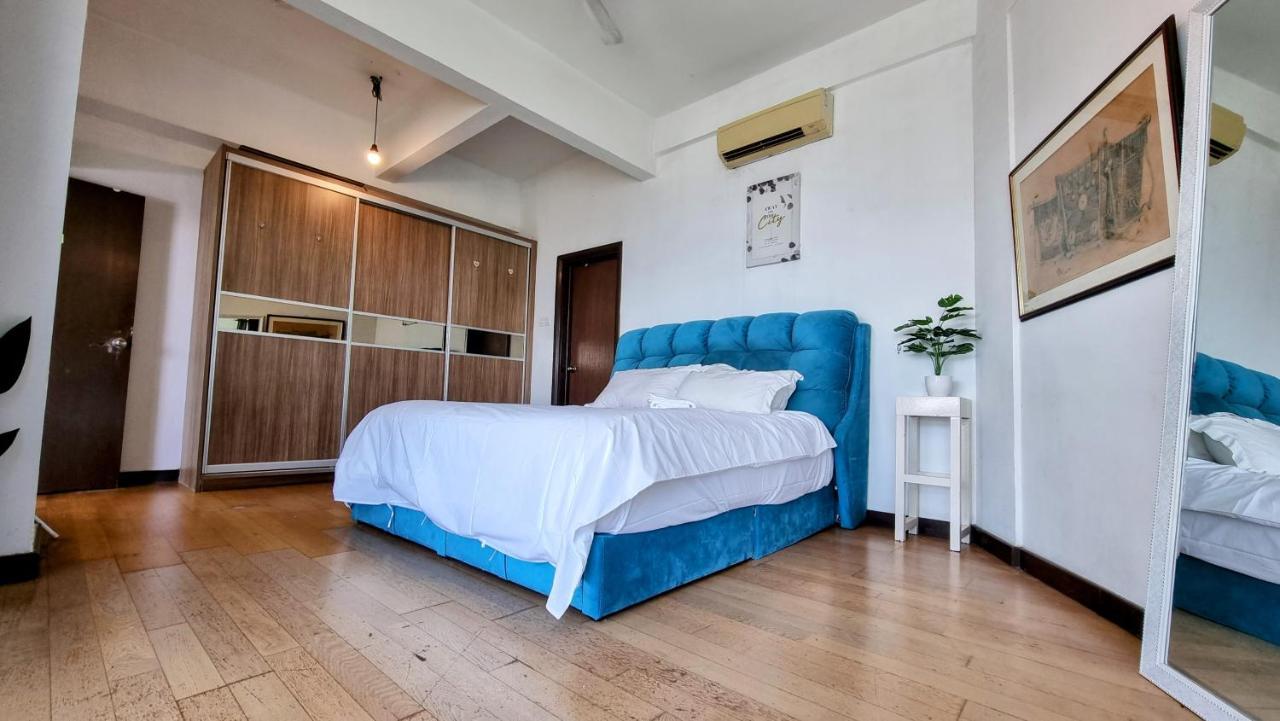 Penthouse On 34 - The Highest Unit And Best Views In Regalia & Private Rooftop Terrace Kuala Lumpur Exterior photo