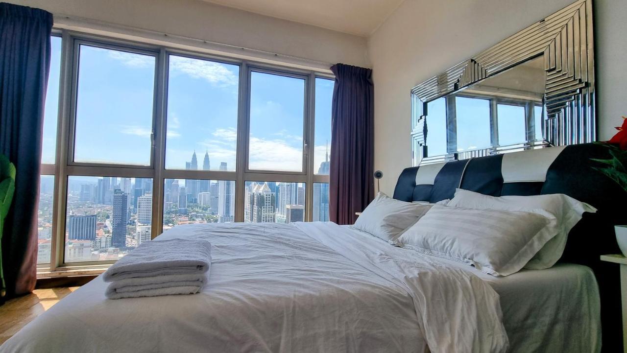 Penthouse On 34 - The Highest Unit And Best Views In Regalia & Private Rooftop Terrace Kuala Lumpur Exterior photo