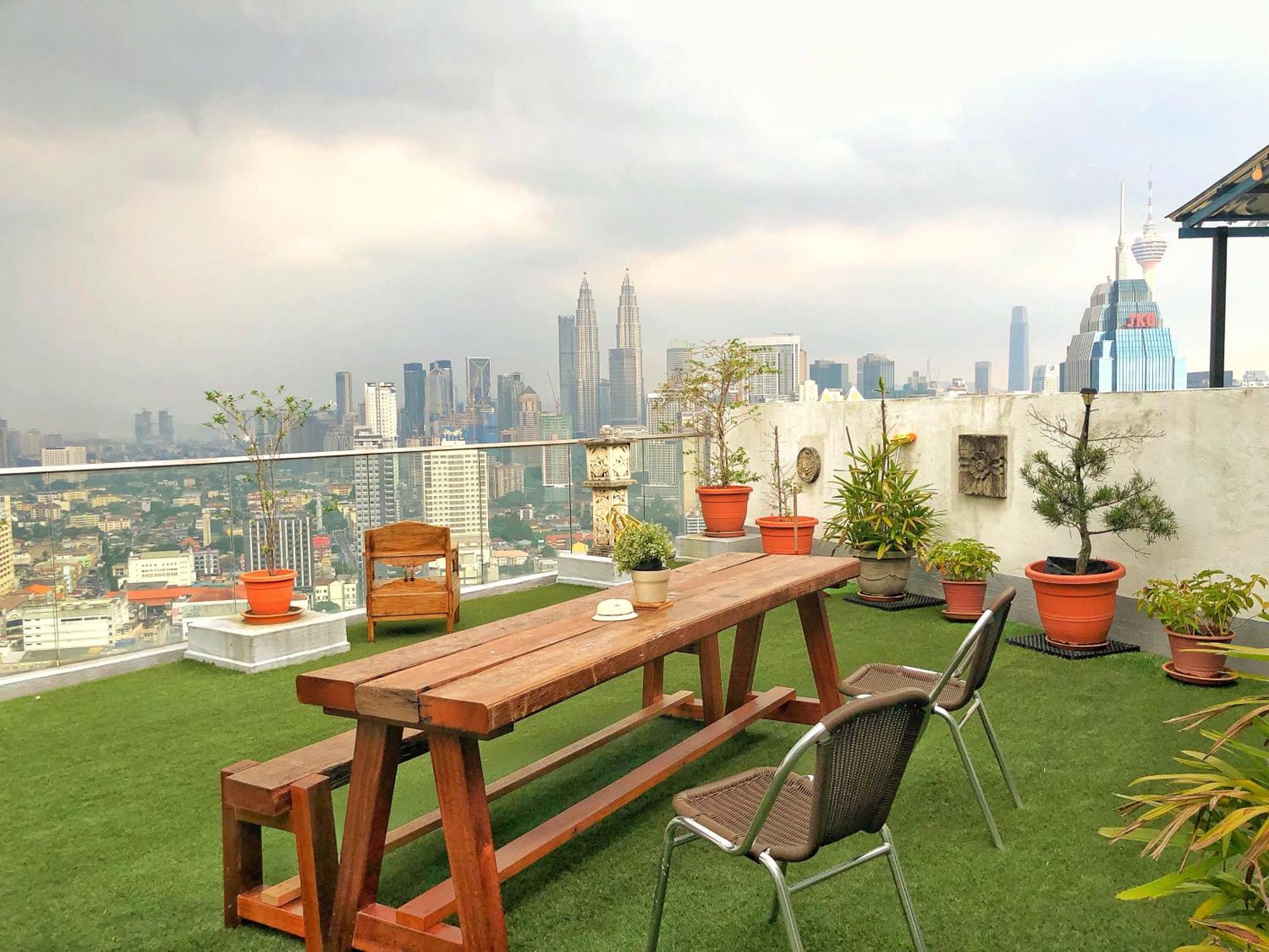 Penthouse On 34 - The Highest Unit And Best Views In Regalia & Private Rooftop Terrace Kuala Lumpur Exterior photo