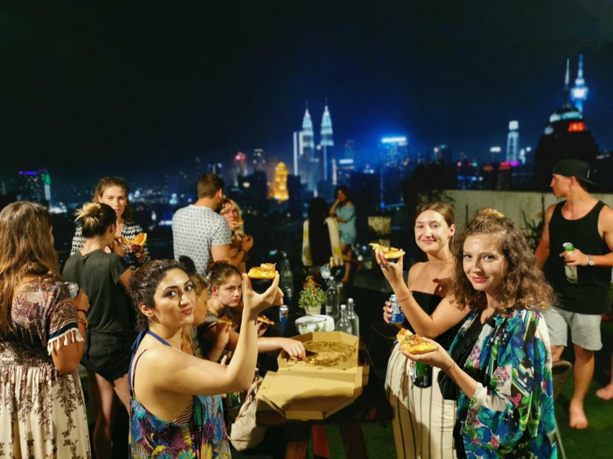 Penthouse On 34 - The Highest Unit And Best Views In Regalia & Private Rooftop Terrace Kuala Lumpur Exterior photo